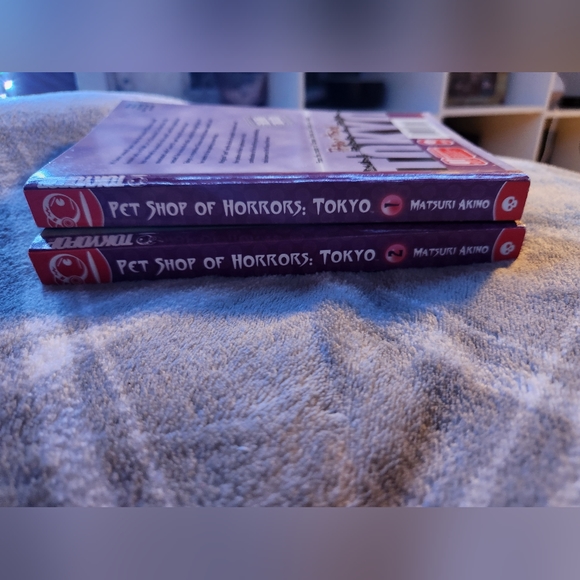 TOKYO Petshop of Horrors. Manga Book Series Volumes 1-2. - Picture 6 of 6